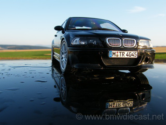 BMW M3 CSL E46 Black Autoart 1:18
